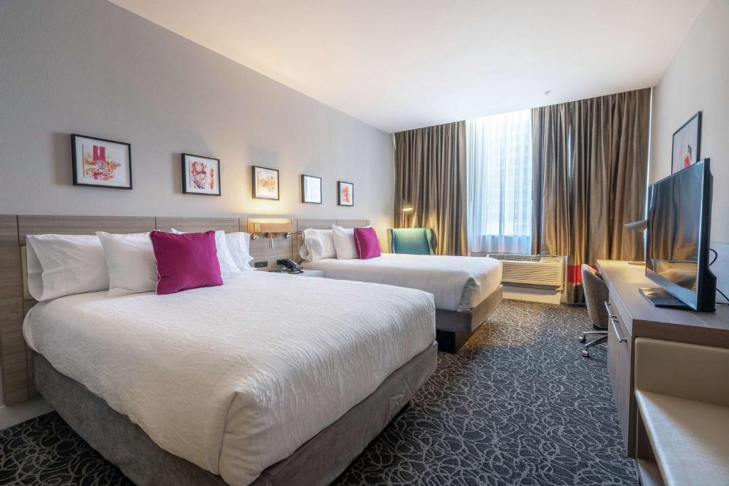 Hilton Garden Inn Wichita Downtown, Ks - Chambre Queen Avec Deux Lits Queen