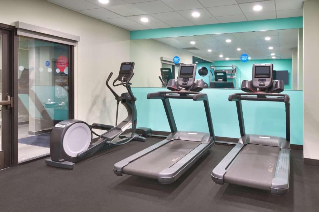 Fitness centrum a/nebo fitness zařízení v ubytování Tru By Hilton Lehi, Ut