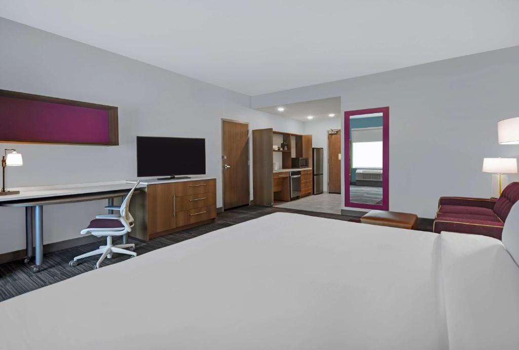 Home2 Suites by Hilton Liberty NE Kansas City, MO - 