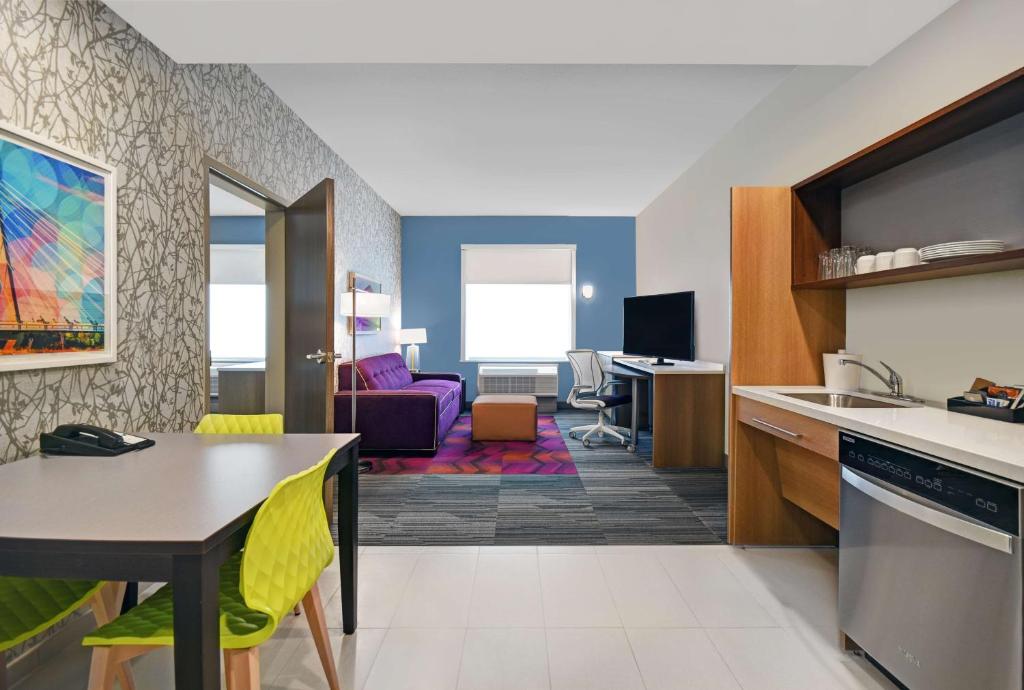 Home2 Suites by Hilton Liberty NE Kansas City, MO - 