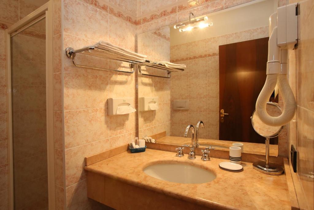 Hotel Le Ville - Quarto Duplo Ou Twin (1 Adulto)