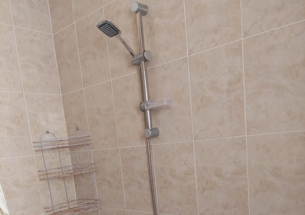 Koupelna v ubytování قرية مرسيليا بيتش3 شاليه عائلات فقط - Marseilia Beach 3 chalet Families Only
