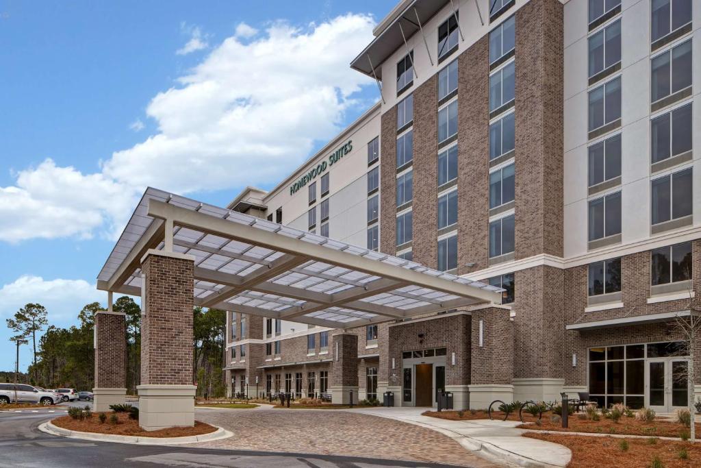 a rendering of the front of a hotel at Homewood Suites By Hilton Summerville in Summerville