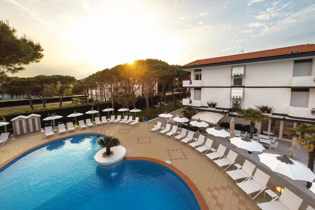 Bazén v ubytování Hotel Elite nebo v jeho okolí