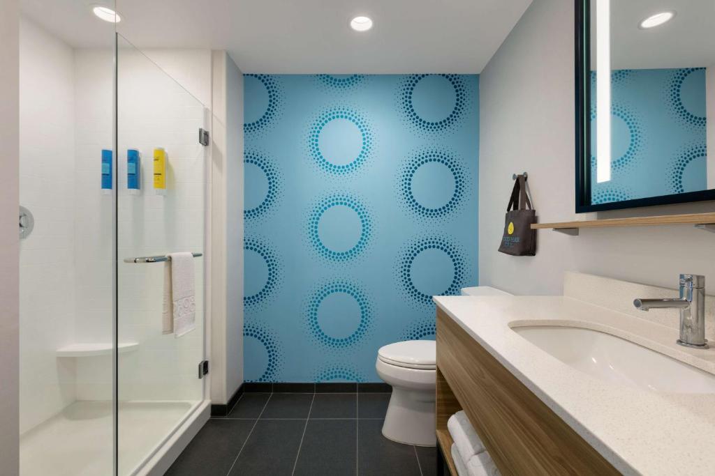 Tru By Hilton Easton - Kamer Met Kingsize Bed - Toegang Voor Gehoor