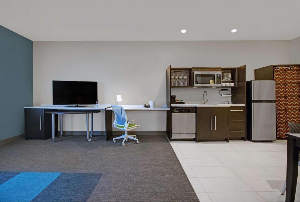 Kuchyň nebo kuchyňský kout v ubytování Home2 Suites By Hilton Yuma Pivot Point