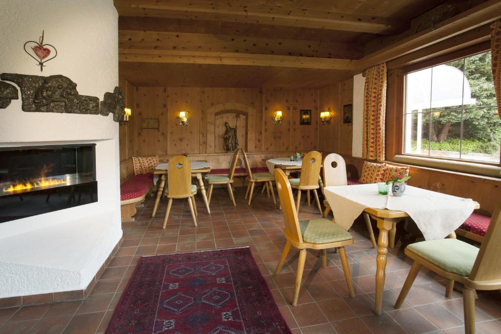 Posezení v ubytování Hotel Bruno
