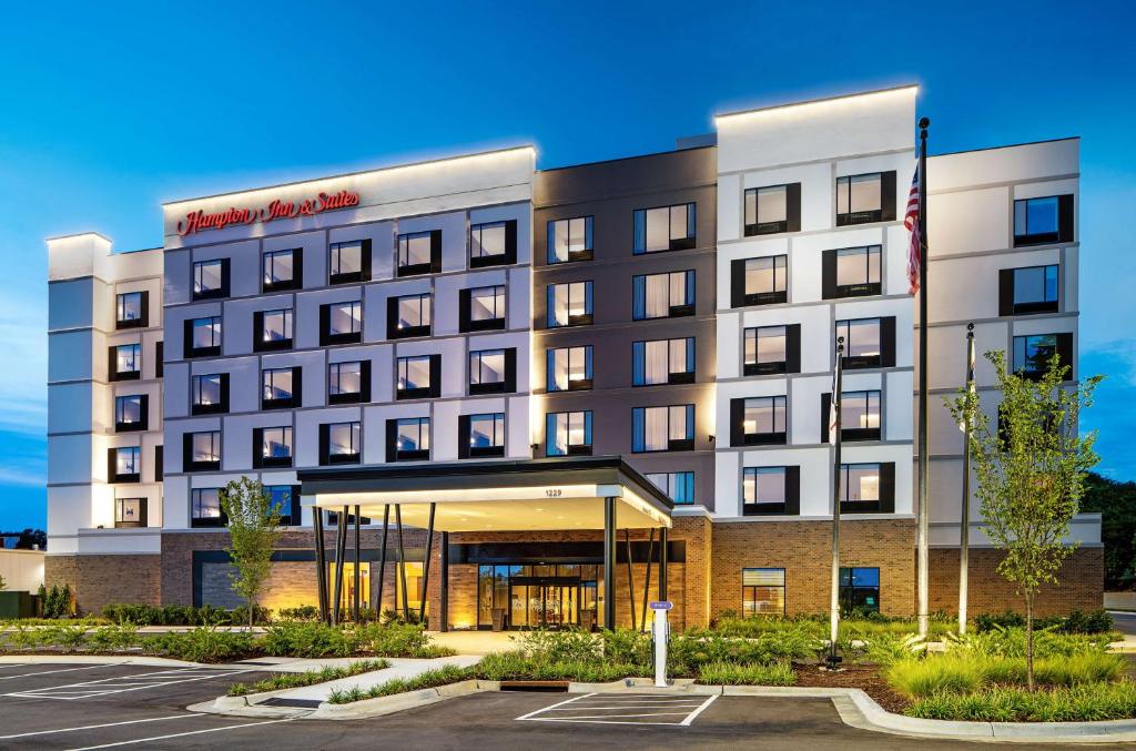 a rendering of the radisson hotel anchorage downtown at Hampton Inn & Suites Raleigh Midtown, NC in Raleigh