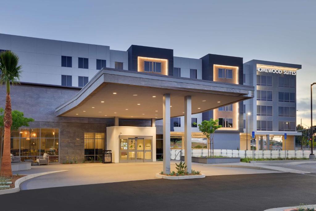 a rendering of the front of a hotel at Homewood Suites By Hilton Irvine Spectrum Lake Forest in Lake Forest