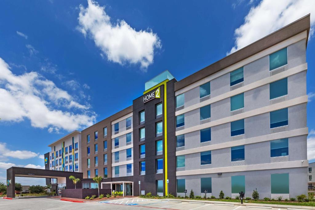 a rendering of a tru by hilton hotel at Home2 Suites by Hilton Laredo, TX in Laredo