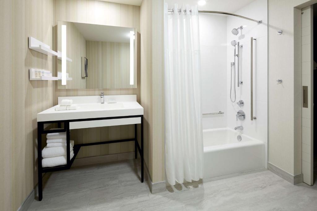 Homewood Suites By Hilton Montreal Midtown - Resim 17