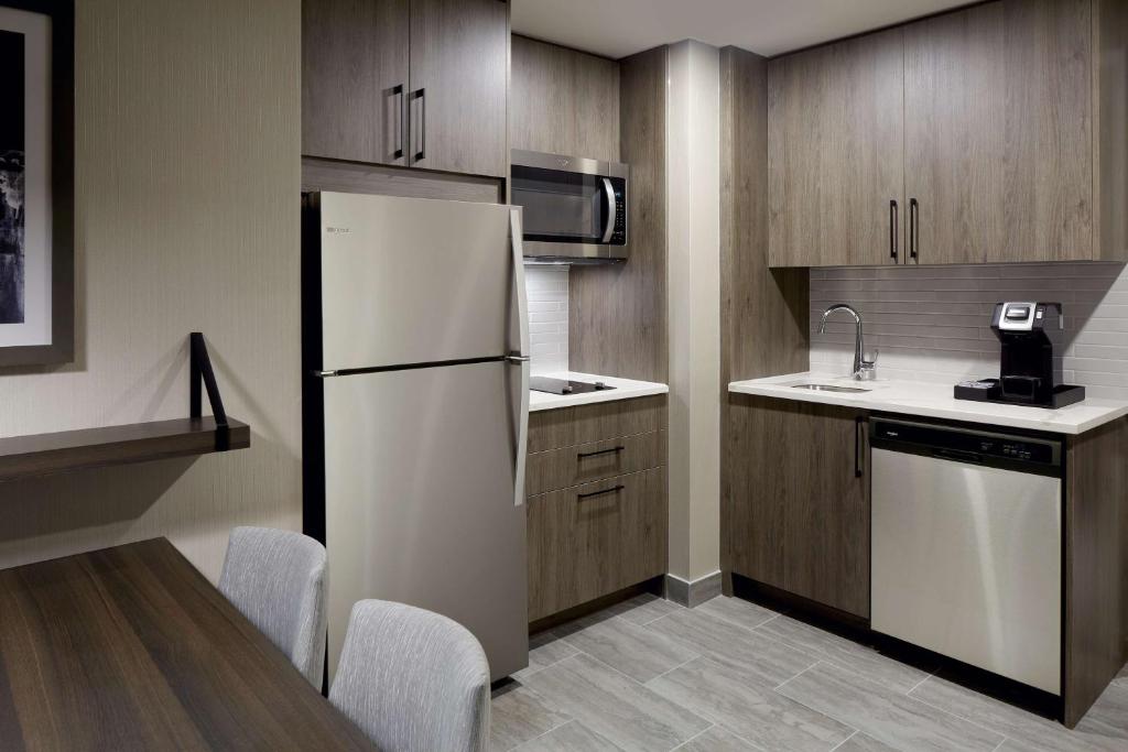 Homewood Suites By Hilton Montreal Midtown - Resim 34