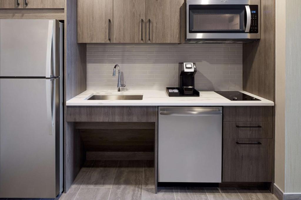 Homewood Suites By Hilton Montreal Midtown - Resim 37