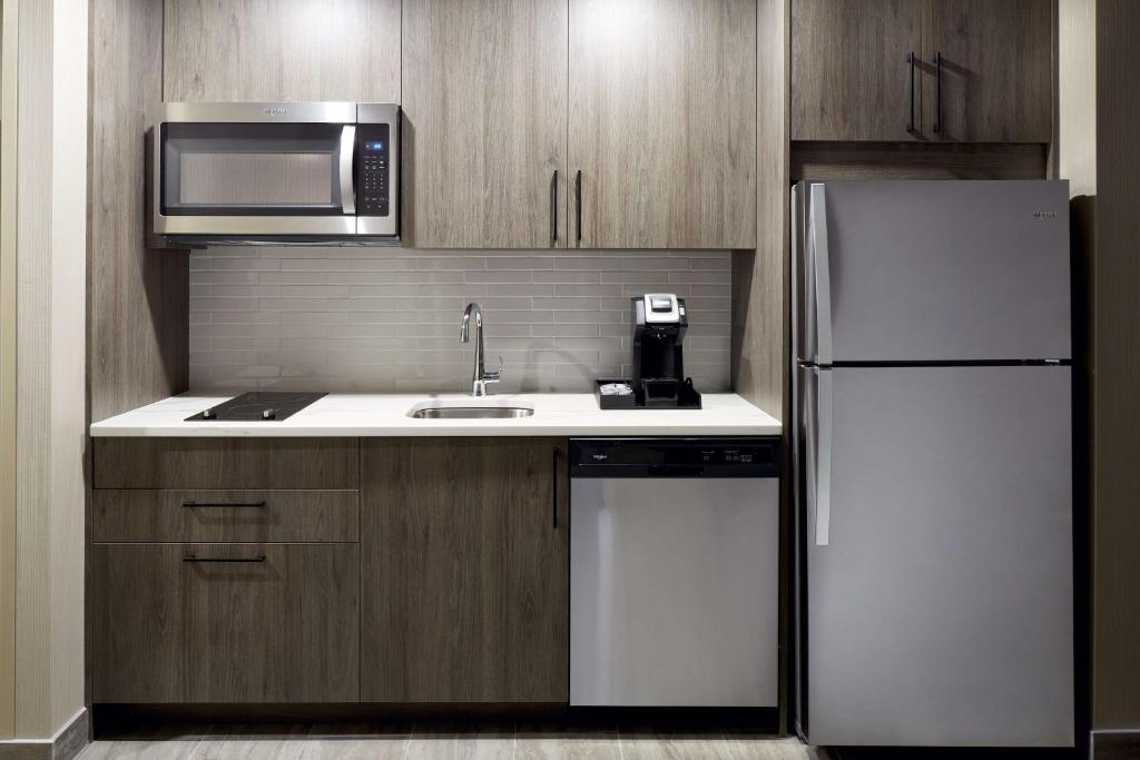 Homewood Suites By Hilton Montreal Midtown - Resim 39
