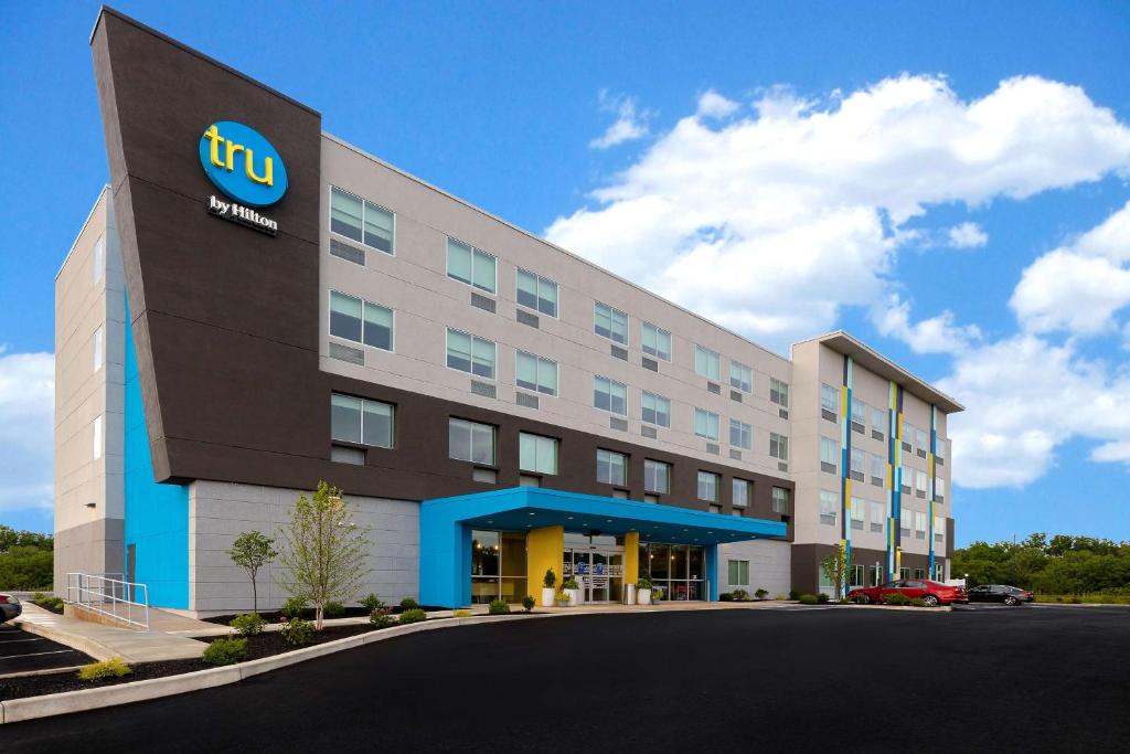 a rendering of a tru byriott hotel at Tru By Hilton Grantville, Pa in Grantville