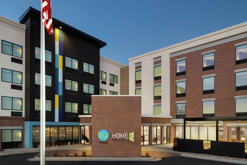 a rendering of the front of a home building at Home2 Suites By Hilton Ogden in Ogden