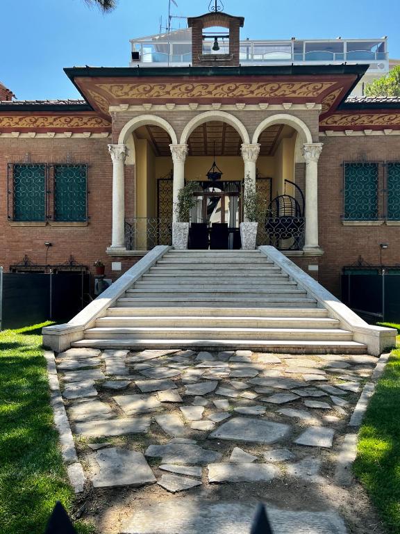 Kuvagallerian kuva majoituspaikasta Villa la campanella porzione centrale, joka sijaitsee kohteessa Milano Marittima