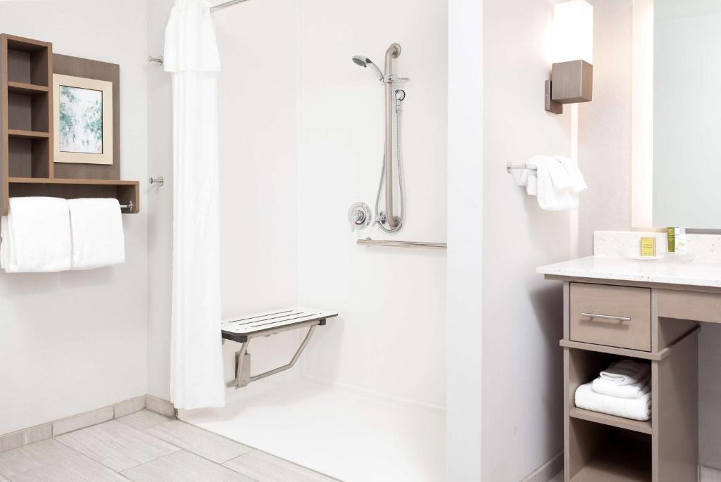 Homewood Suites By Hilton Livermore, Ca photo