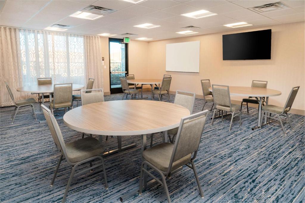 Homewood Suites By Hilton Livermore, Ca photo