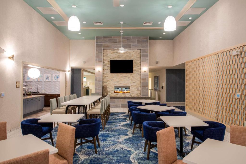 TV&#47;Unterhaltungsangebot in der Unterkunft Homewood Suites By Hilton Myrtle Beach Coastal Grand Mall