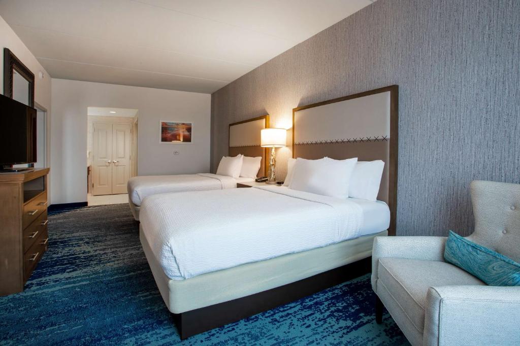 Ein Bett oder Betten in einem Zimmer der Unterkunft Homewood Suites By Hilton Myrtle Beach Coastal Grand Mall