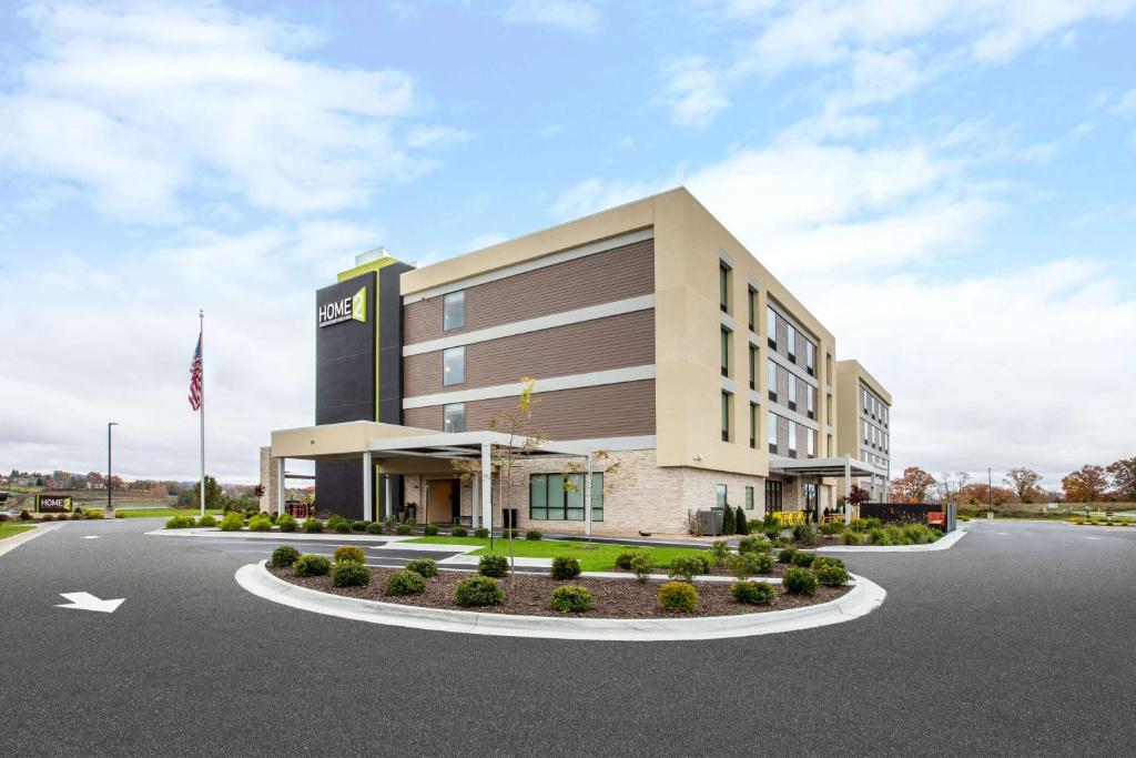 a rendering of the front of a hotel at Home2 Suites By Hilton Lewisburg, Wv in Lewisburg