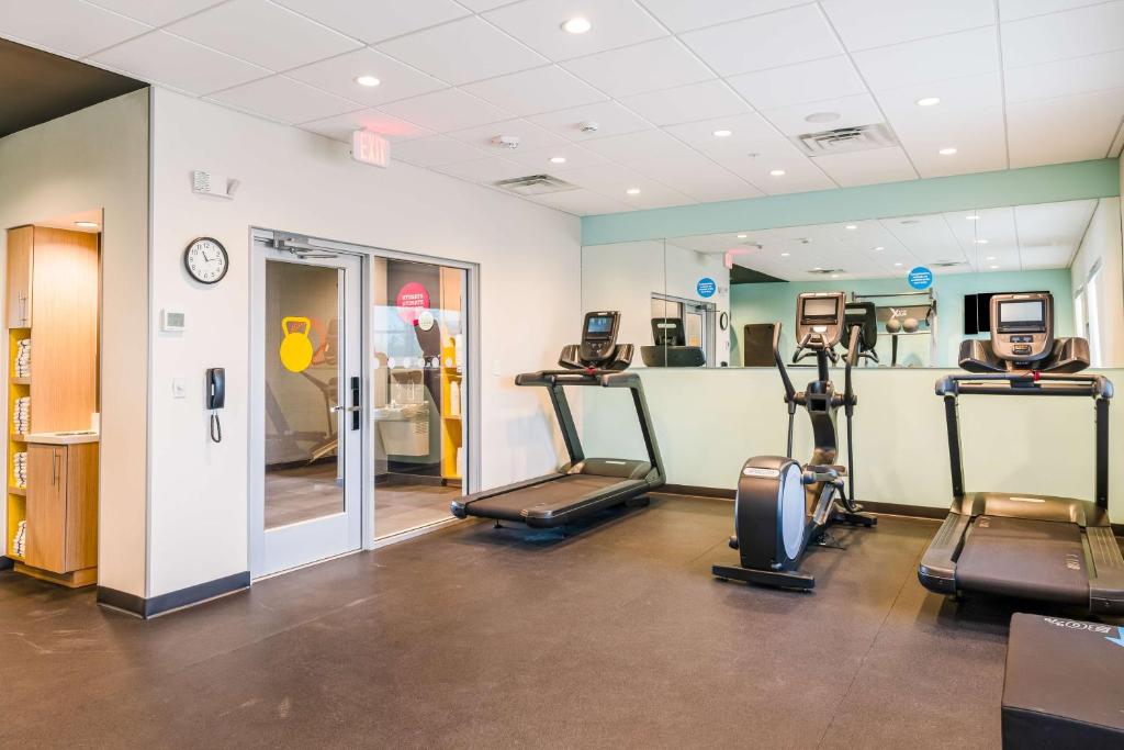 Fitness centrum a/nebo fitness zařízení v ubytování Tru By Hilton Midland, Tx