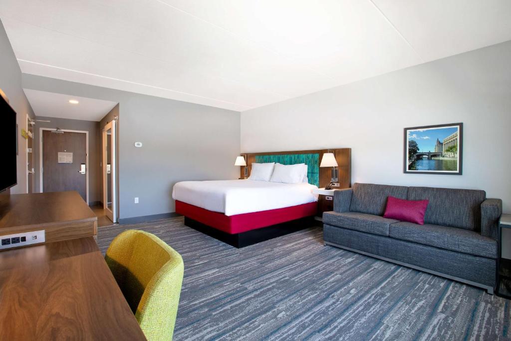 Hampton Inn & Suites Ottawa West, Ontario, Canada - Resim 35