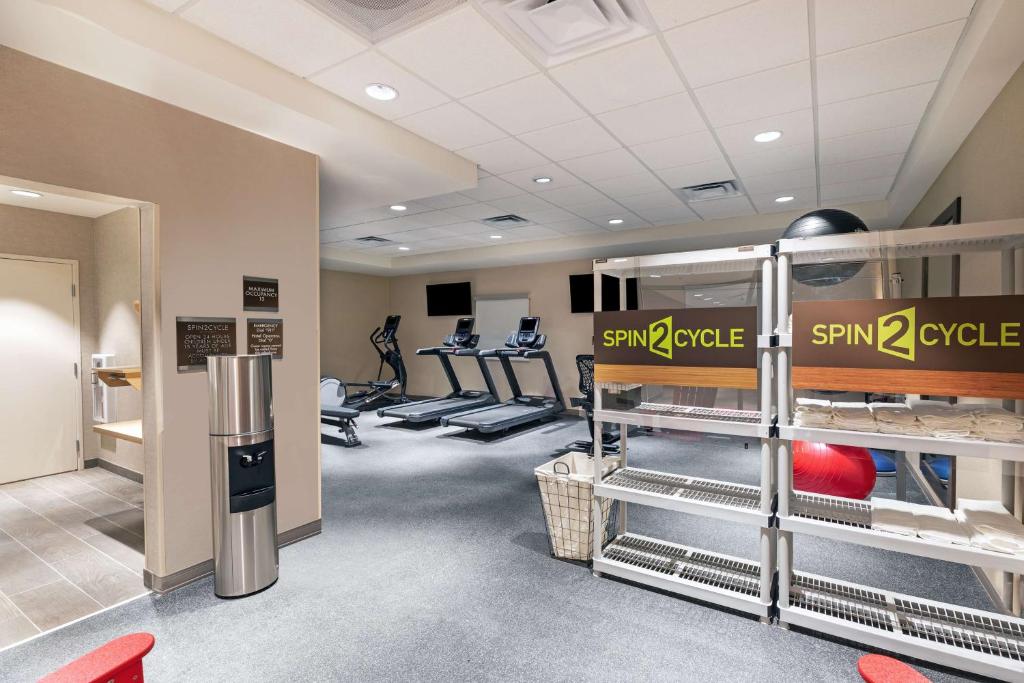 Fitnes oz. oprema za telovadbo v nastanitvi Home2 Suites By Hilton Midland East, Tx