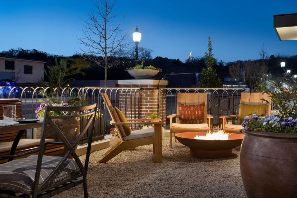 Valley Hotel Homewood Birmingham - Curio Collection By Hilton photo