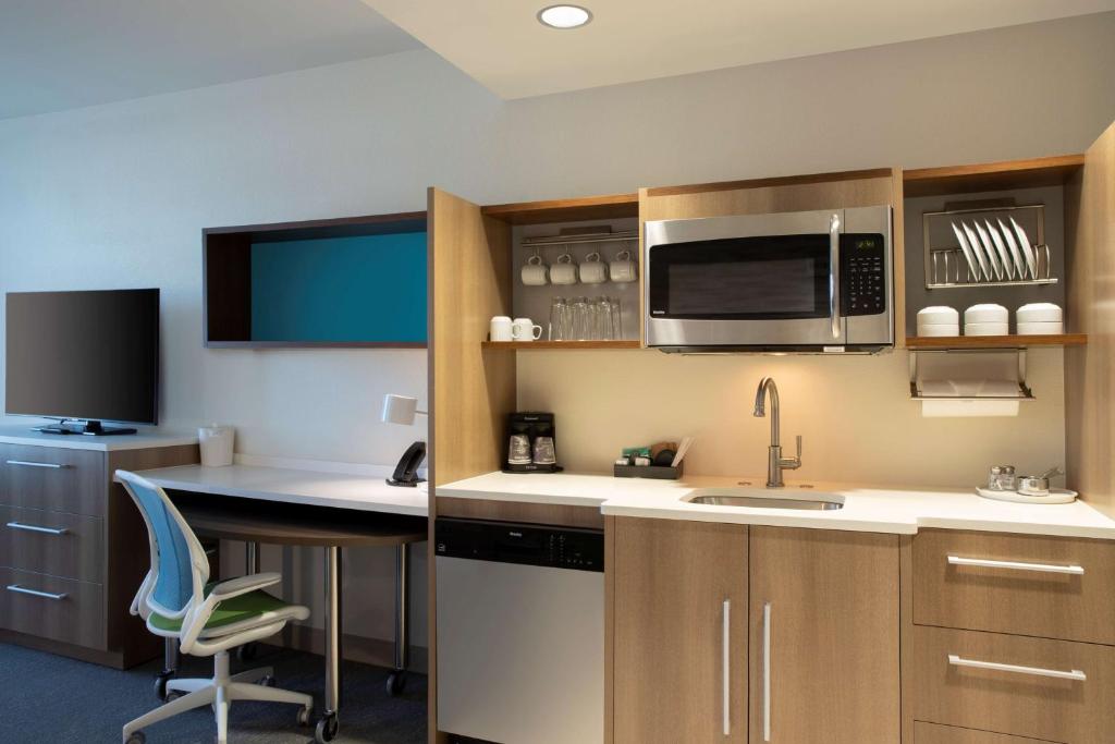 Home2 Suites By Hilton Phoenix Avondale, Az - King Suite - Acceso Auditivo/no Fumar