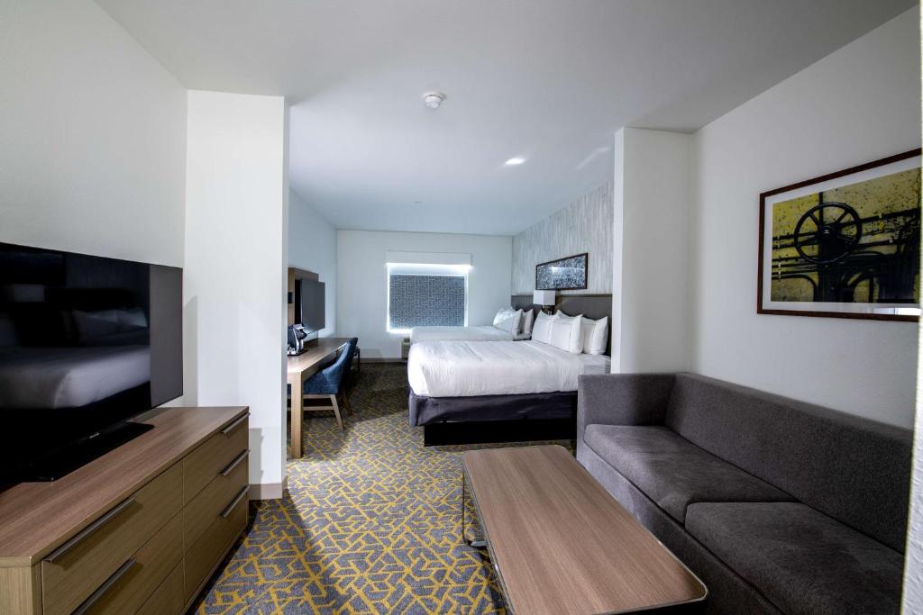 Doubletree Sulphur Lake Charles - Queen Kamer Met 2 Queensize Bedden En Slaapbank