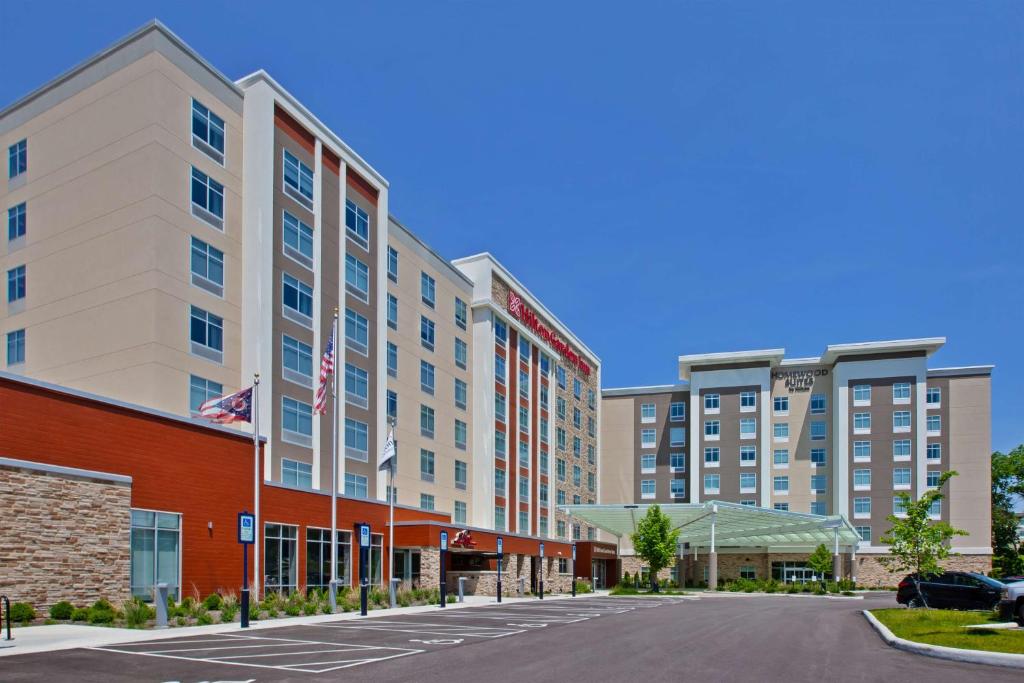 a rendering of a hotel with a parking lot at Homewood Suites By Hilton Columbus Easton, Oh in Columbus
