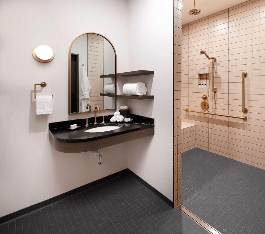 The Westley Calgary Downtown, Tapestry Collection By Hilton - Resim 23