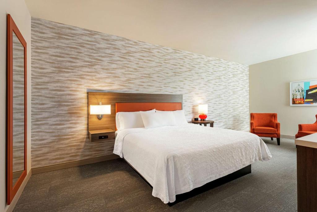 Home2 Suites By Hilton Minneapolis University Area photo