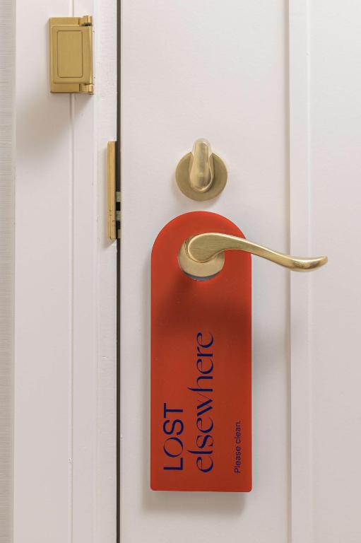 Lost Property St Pauls London, Curio Collection By Hilton - Resim 24