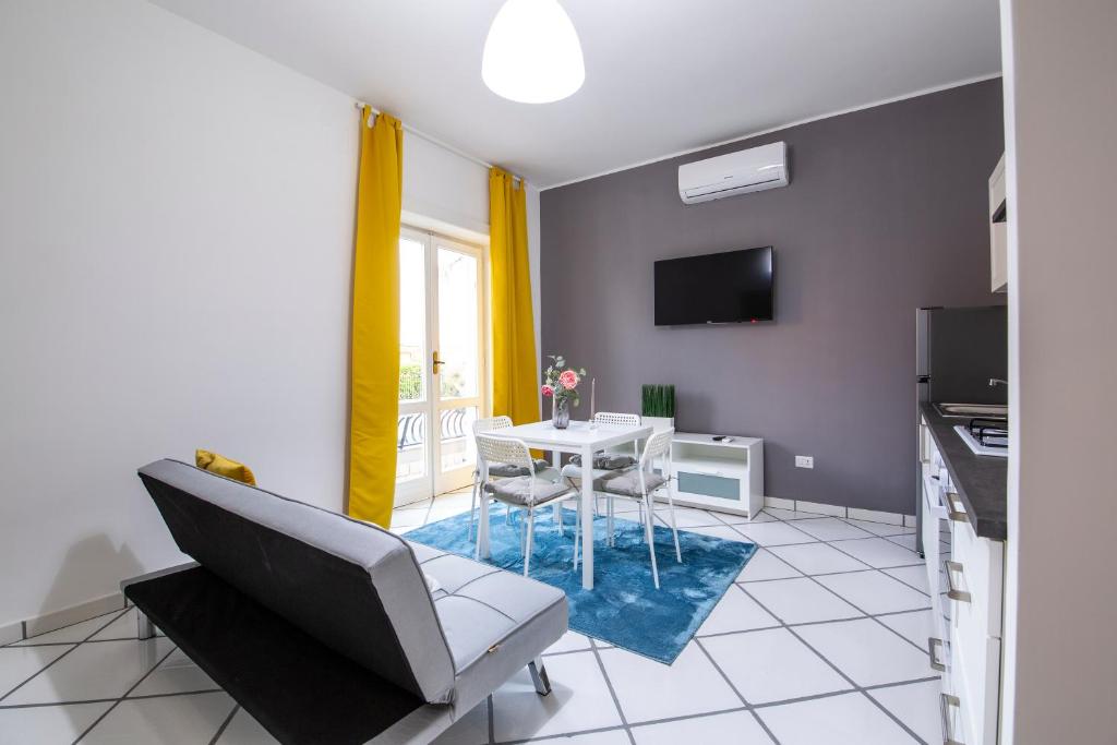 TV a/nebo společenská místnost v ubytování Maison Aphrodite