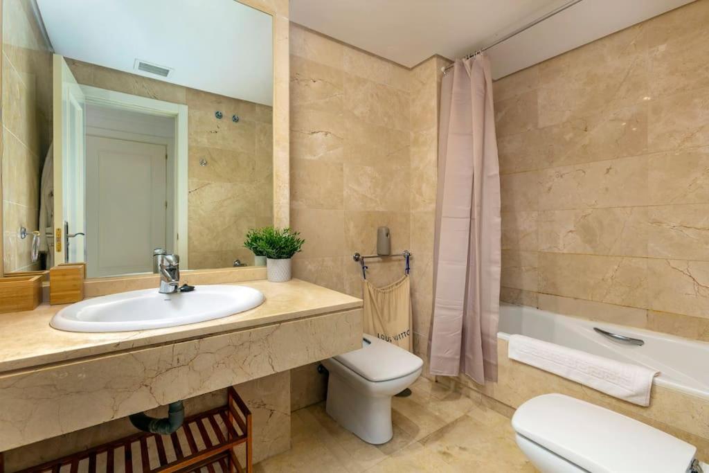 Ideal apartment near Puerto Banus - RDR106, Marbella ...