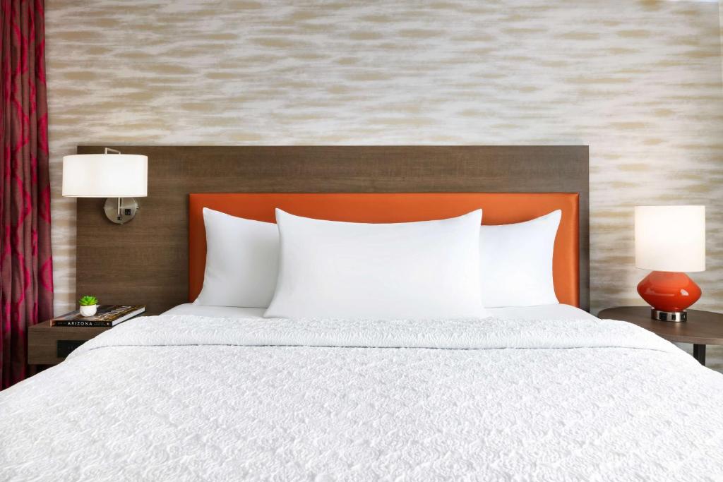 Home2 Suites By Hilton North Scottsdale Near Mayo Clinic photo