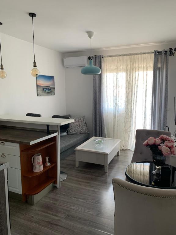 Posteľ alebo postele v izbe v ubytovaní Apartment Marci 2 with parking place