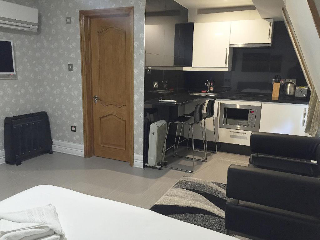 Paddington Apartments - 