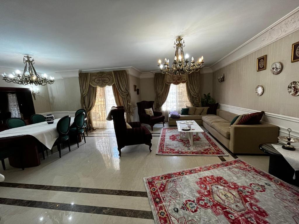 Luxury Apartment in Ard AlGOlf Heliopolis, Cairo (updated prices 2024)
