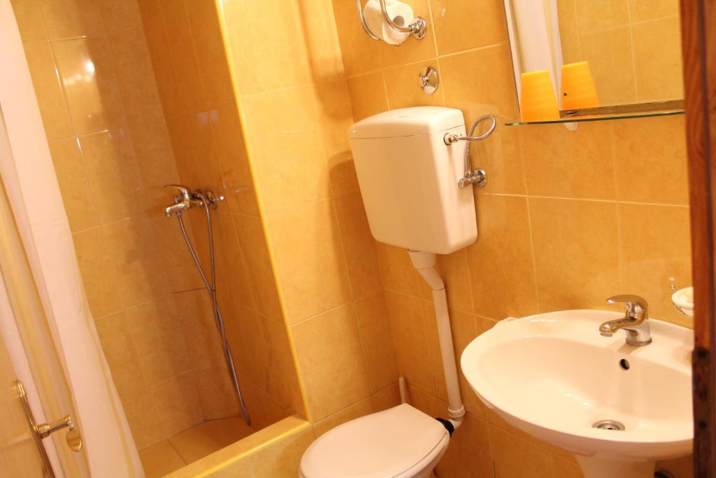 Guest House Tomanovic - 13