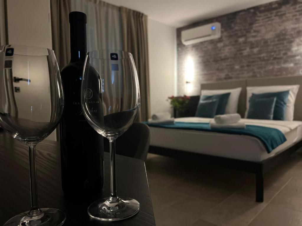 Arena Prestige Rooms - 1