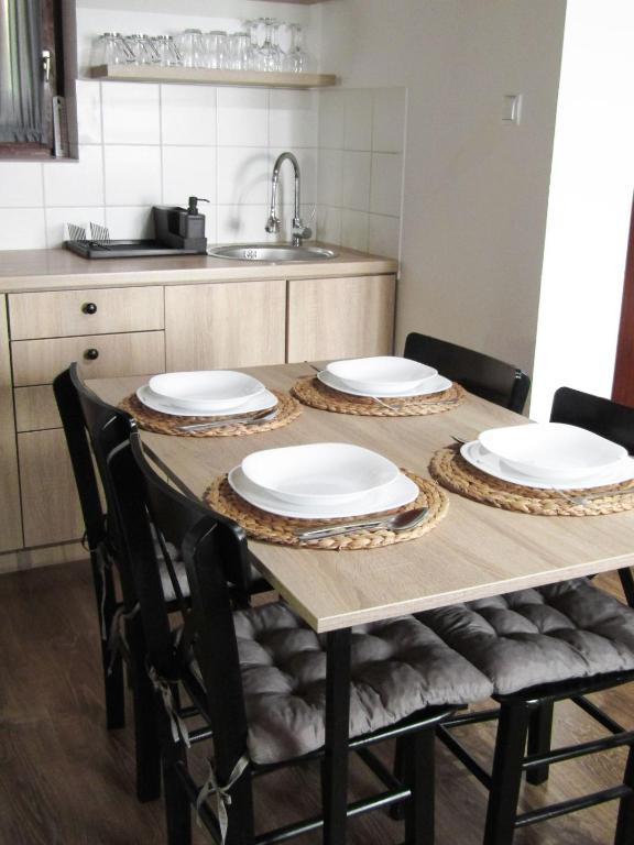 Kuchyň nebo kuchyňský kout v ubytování OBALA apartman