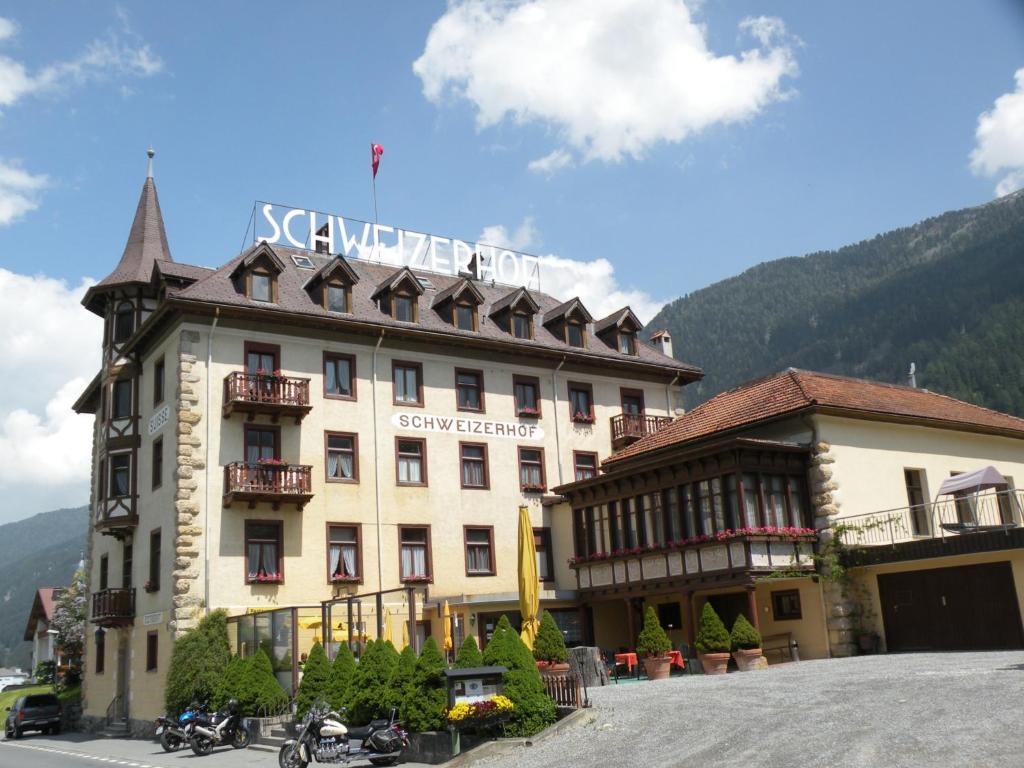 Nespecifikovaný výhled na hory nebo výhled na hory při pohledu z hotelu
