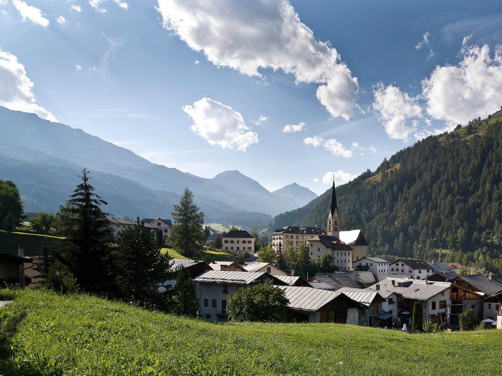 Hotel Schweizerhof Sta Maria, Santa Maria Val Müstair – Updated 2023 Prices