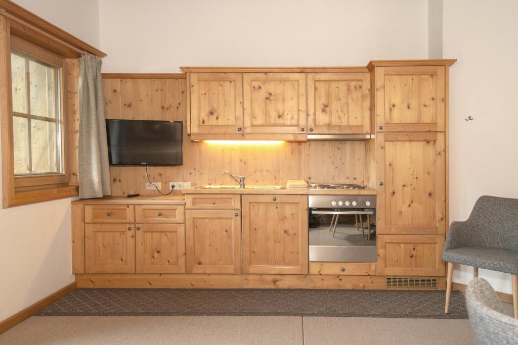 Kuchyňa alebo kuchynka v ubytovaní Gästehaus Larch