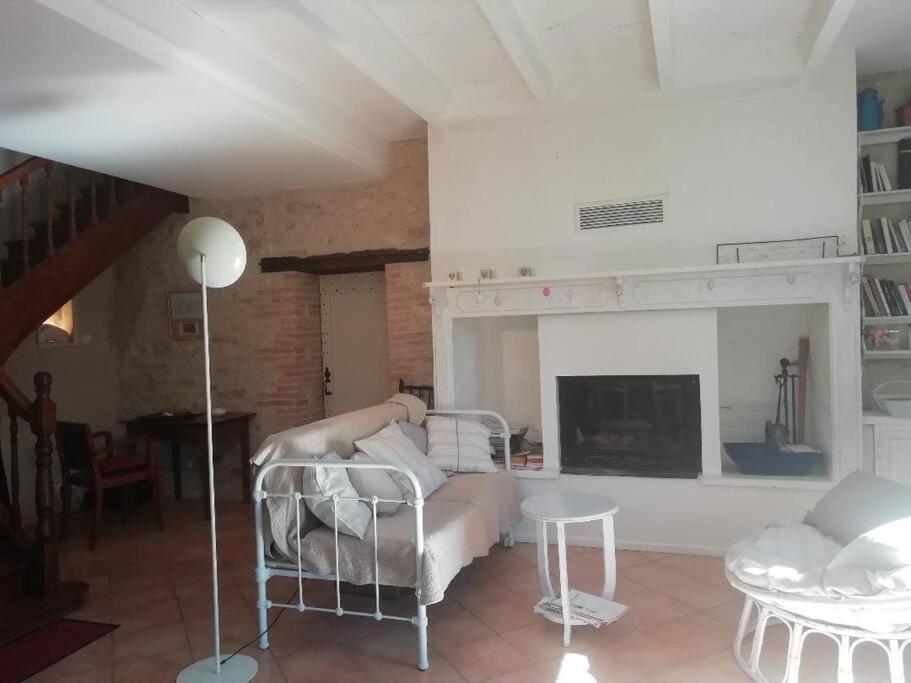 Posezení v ubytování Quercy blanc maison en pierre