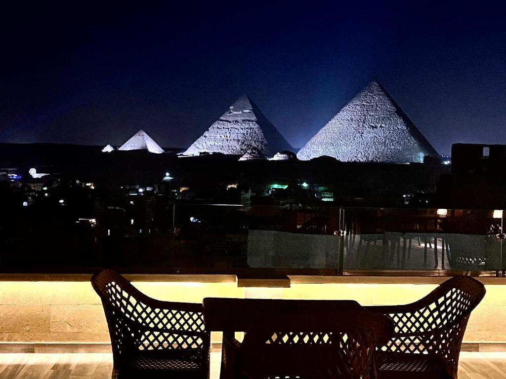 Fotografie z fotogalerie ubytování Celia Pyramids View inn v Káhiře